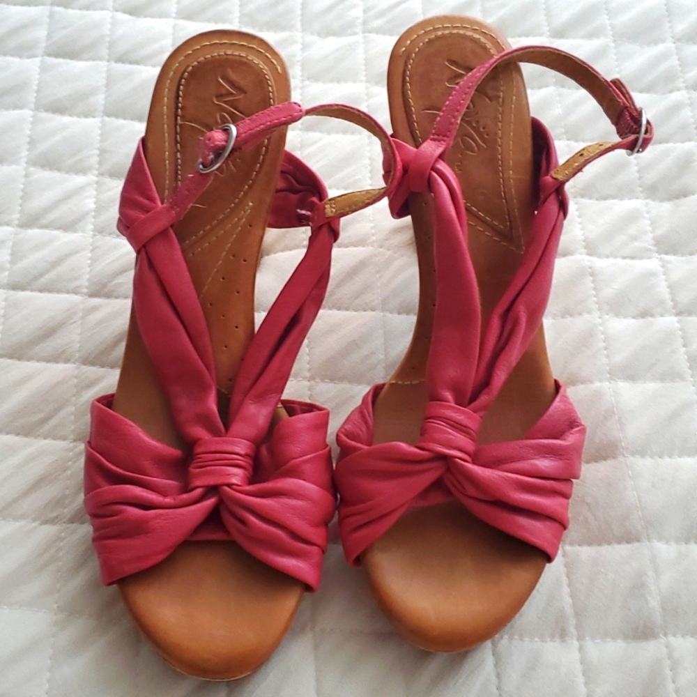 NAYA  Pink Leather Sandals - 4" heel